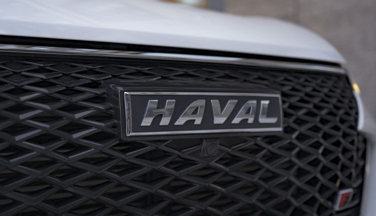 Haval F7