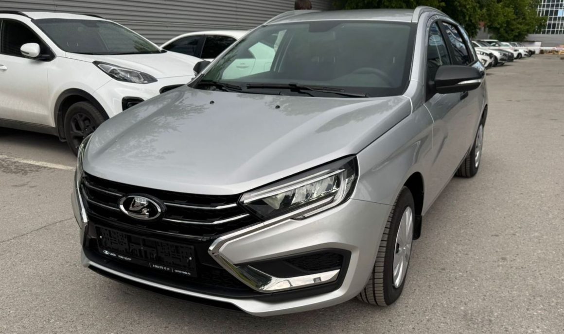 Lada Vesta
