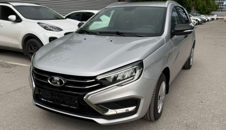 Lada Vesta