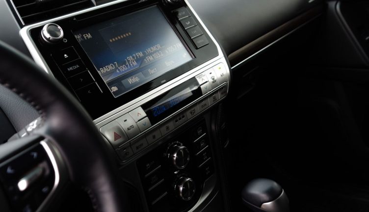 Toyota Land Cruiser 150