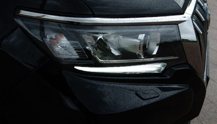 Toyota Land Cruiser 150