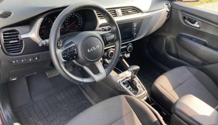 Kia Rio X-Line Kia Rio X-Line
