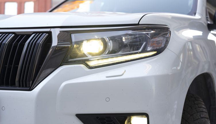 Toyota Land Cruiser 150