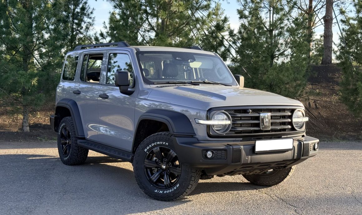 Tank 300 4WD