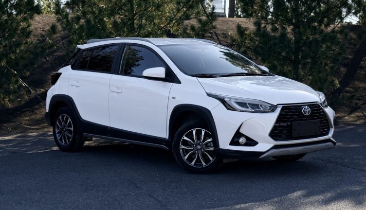 Toyota Yaris L